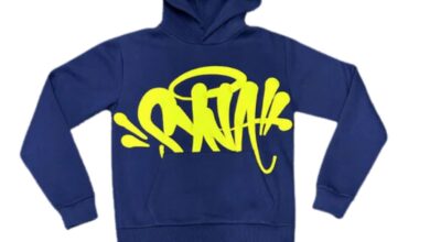 Syna World Clothing